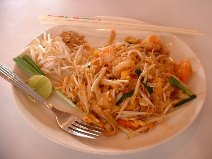 タイを代表する麺料理、その名も「パッ・タイ」