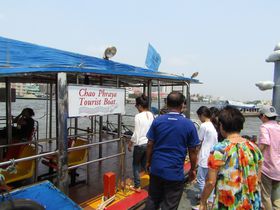 ツーリストボートでめぐる！バンコク・チャオプラヤ川沿いに広がる観光スポット