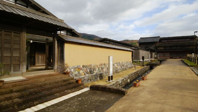 ���򓒗O�]�ˑ��Ƃ�