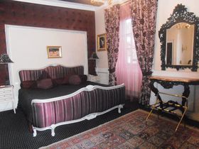 �n�E���̓�����̕���I���R���}�[���ɂ���ō����z�e���̋L���T���l�C��