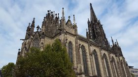 ̊X݂ɃA[gX|bgIfXAXCXEo[[̋LTlC