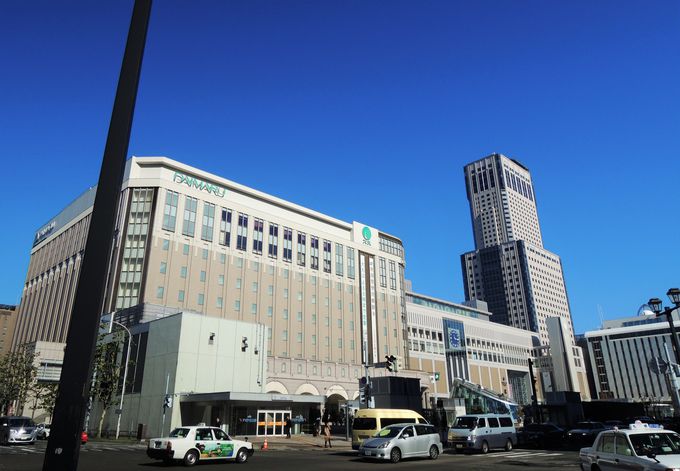 札幌から日帰り 夕張メロン食べ放題と絶景ガーデンを巡る 北海道中央バス の定期観光バスツアー 北海道 Lineトラベルjp 旅行ガイド