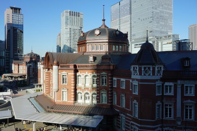 赤レンガの駅舎を見渡す旧東京中央郵便局長室！歴史漂う隠れた絶景スポットを訪れよう