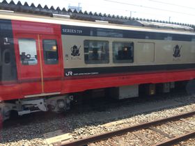 JtFIHXC[cԁut[eBAӂ܁vŎԑ𒭂߂ȂeB[^C̋LTlC