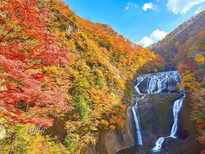 県民の日は紅葉狩り！茨城の紅葉名所・袋田の滝と花貫渓谷