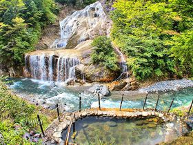 ５年ぶり再開！石川「親谷の湯」は日本屈指の絶景露天風呂