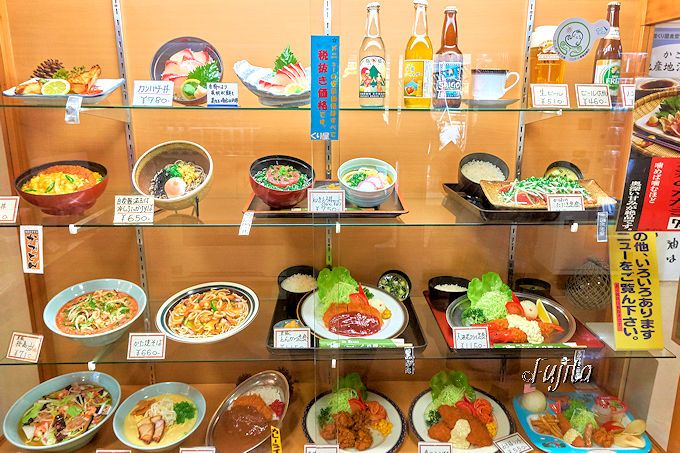 指宿名物 旅館食堂くり屋 カツオのたたき と 菜の花カンパチ 鹿児島県 Lineトラベルjp 旅行ガイド