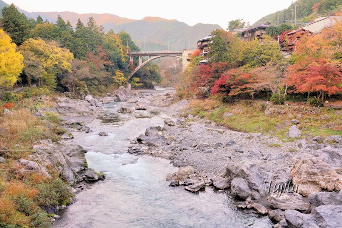 東京 奥多摩の紅葉５選 紅葉狩りにおすすめの渓谷と奥多摩湖 東京都 Lineトラベルjp 旅行ガイド