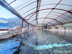 山形・湯の瀬温泉の一軒宿！「湯の瀬旅館」名物は大露天風呂と魚料理