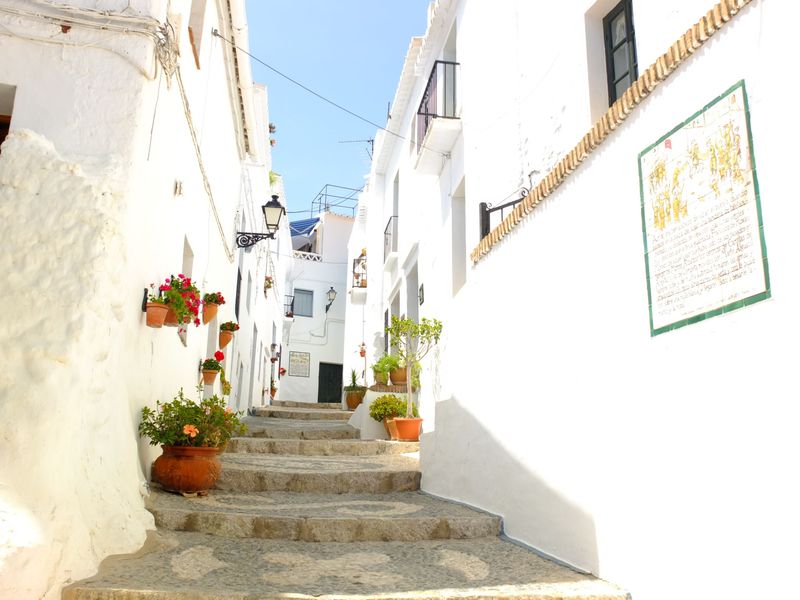 「世界一美しい村」に選ばれたスペインのフリヒリアナ