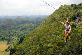 tBsE{z[̃`R[gEqYցB󒆂svcȌi]I̋LTlC