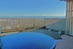 _l̑蕨!?A\ȎRu_̓vւ̋LTlC