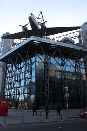 xuhCcZpفv͌ǂ떞ڂ̂т蔠̋LTlC