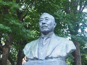 ���{�̕��ނׂ������������̐l������m��`���B�s����`�̋L���T���l�C��