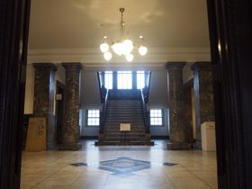 �������Ȃ��I�������s�X�ɘȂދߑ㌚�z�R�I�̋L���T���l�C��