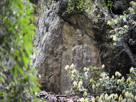街道から古都奈良の歴史を知る！滝坂の道を守る石仏3選
