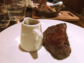 シドニーのステーキハウス「チョップハウス」で濃厚肉汁じゅわっ〜体験！