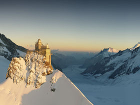 壮大なスイスの自然で撮影された映画のロケ地めぐりをしよう