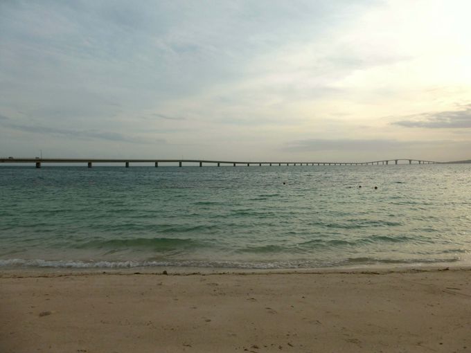 沖縄 伊良部大橋 はどこから見ても絵になる絶景大橋 沖縄県 Lineトラベルjp 旅行ガイド