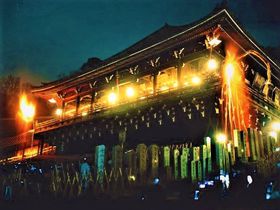 古都に春を呼ぶ！奈良東大寺、二月堂のお水取り（修二会）