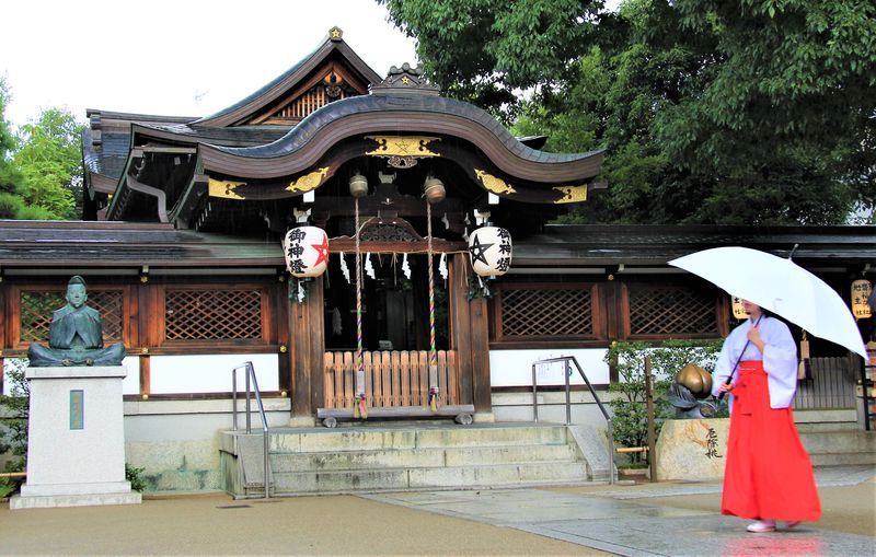 恋愛運も上昇！１日で巡れる！京都のパワースポット神社５選