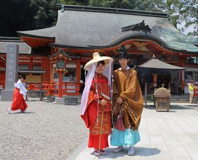 �����ߑ��œ�l�̈��𐾂����`���n�E�F��̃p���[�����߂Ă̋L���T���l�C��