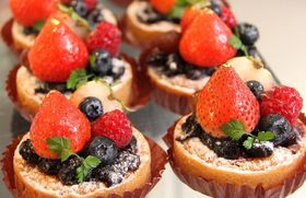 ���Ԍ���s���N�o�X�I�_�ː��ꁙ�X�C�[�c�̐��n�i����j������Á`���U�f��̋L���T���l�C��