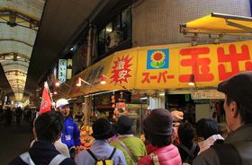 ���ꂼ���I���ʂ̊ό����ᕨ����Ȃ��f�B�[�v�Ȗ���16�I�̋L���T���l�C��