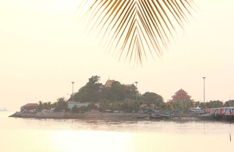 やっぱり、タイの「江の島」！？夕暮れが美しい瞑想の地