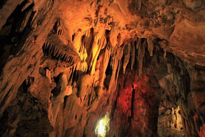定員４席のトロッコで洞窟探検へ！奈良県天川村「五代松鍾乳洞」へのアクセス、駐車場情報