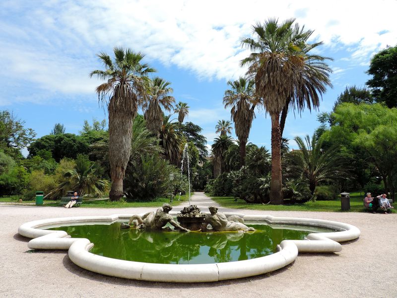 日本庭園もある緑のオアシス！ローマ観光に疲れたら大学付属植物園でリラックス