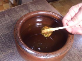 ẑyY̓RI{Âuq古Xv̋LTlC