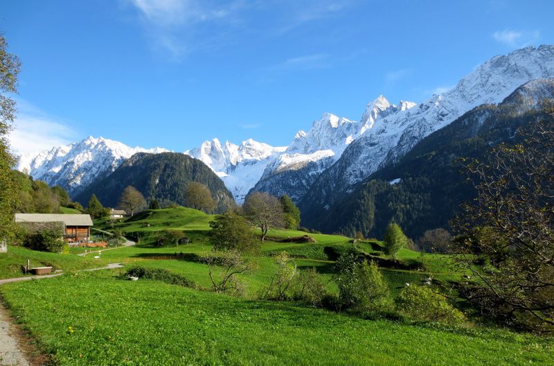 スイス美しき秘境「ソーリオ」芸術家たちが愛した絶景と魅力