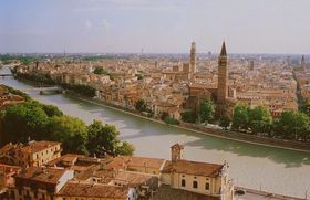 ����M�������Ȃ钬�I�C�^���A�E���F���[�i�̐S�ɋ��������ߊό��|�C���g�̋L���T���l�C��