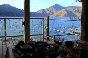 TNo1̐iꉷIguΏ㉑v̋LTlC