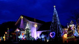 R~ő^Iߐ{uyVI[l TCvXmasXeĈ悤̋LTlC