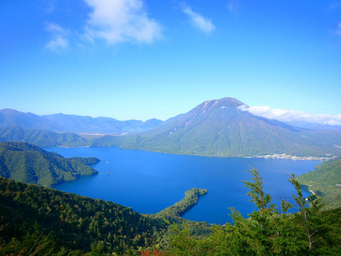 奥日光・中禅寺湖を望む涼しい絶景フォトスポット