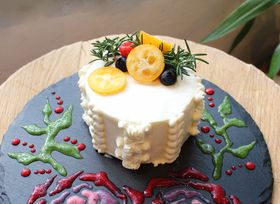 uJTRRD cafeSeason0v㔭ECX^fP[L̏Ռ̋LTlC