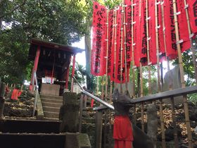 出世の階段を登ろう！東京都内屈指の「出世稲荷神社」３選