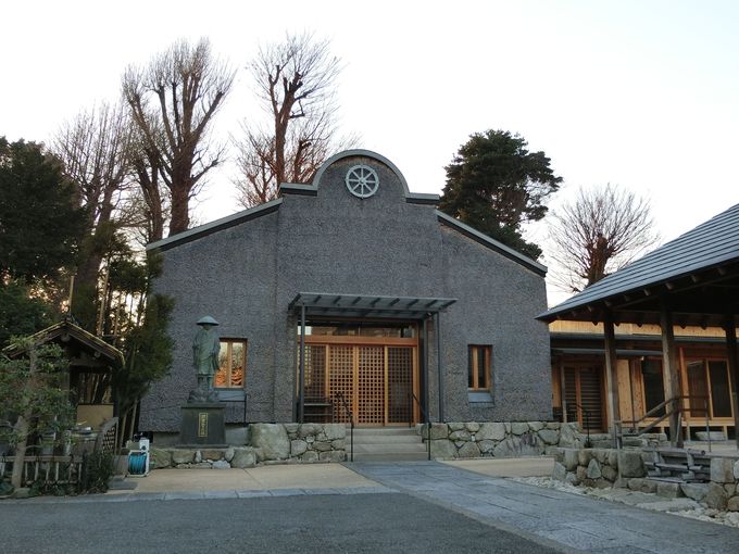 @̃C[W𕢂ߑ㌚zIVjɗDuPv