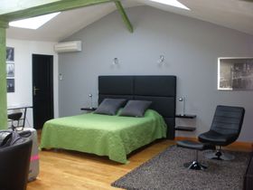 ���E���E��Y�̒��A���r�I�a�߂�h�����x���E�V�����u���E�h�b�g�̋L���T���l�C��