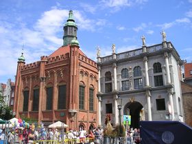 �o���g�C���݂̍`�p�s�s�|�[�����h�́u�O�_���X�N�v�����E���j�E�ό����y�������I�̋L���T���l�C��