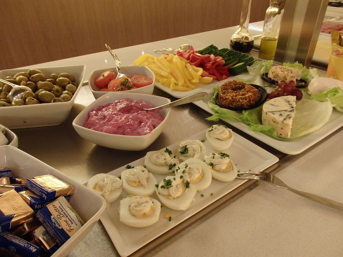 �L�X�Ƃ������H���[���ŖL�x�ȓ��e�̒��H��