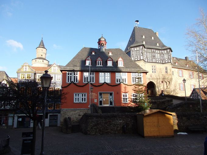 フランクフルト郊外に潜むおとぎの世界 豪華な木組みの町並み４選 ドイツ トラベルjp 旅行ガイド