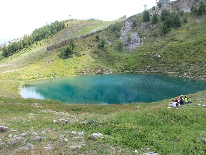 �܂�ŋ��̂悤�I�t�������u�����̒���