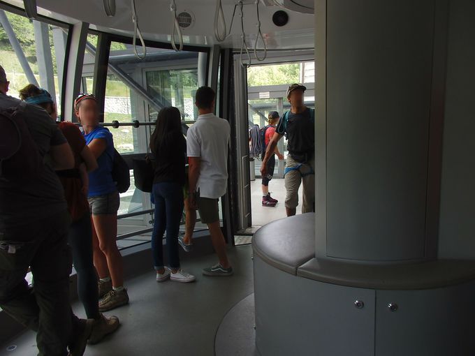 �u�X�J�C�E�F�C�E�����e�E�r�A���R�v�͍ŐV����]���郍�[�v�E�F�C