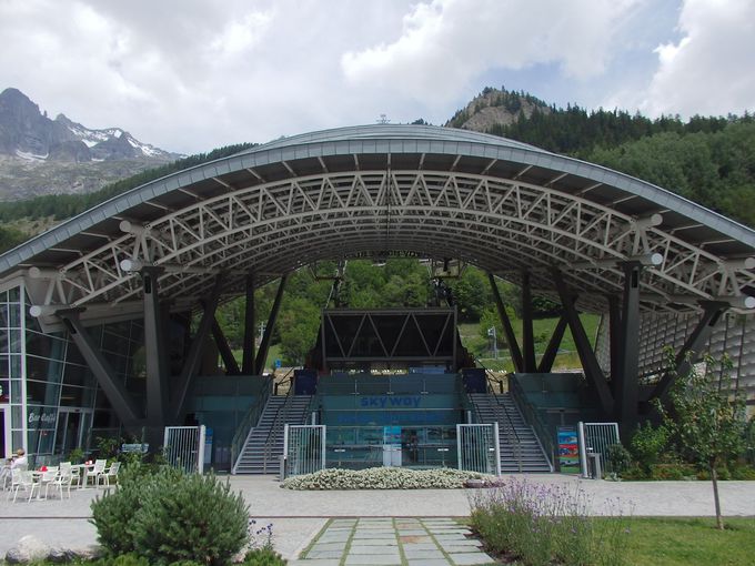 �u�X�J�C�E�F�C�E�����e�E�r�A���R�v�͍ŐV����]���郍�[�v�E�F�C