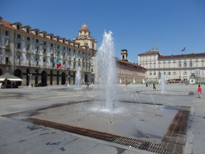 北イタリア トリノ観光のポイント 広場を起点に街歩き イタリア Lineトラベルjp 旅行ガイド