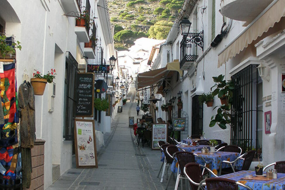 スペインの白い村 ミハス 可愛さ溢れる町並みの見所と眺望 スペイン トラベルjp 旅行ガイド