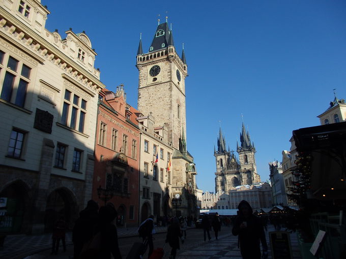 世界遺産の街並みが広がるプラハ